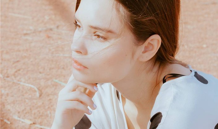 Dry or Dehydrated Skin? Here’s How To Know Which One You Have