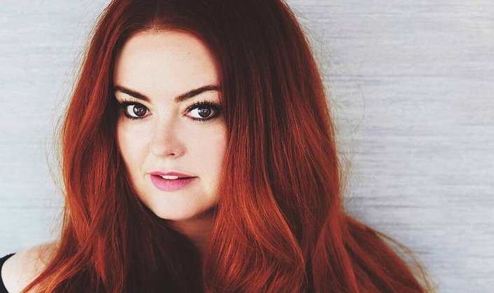 Meet the Hairstylist Using Shampoo to Wash Her Face