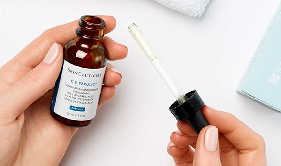 Here’s How to Score a Free Sample of an Expensive Face Serum — Not a Drill