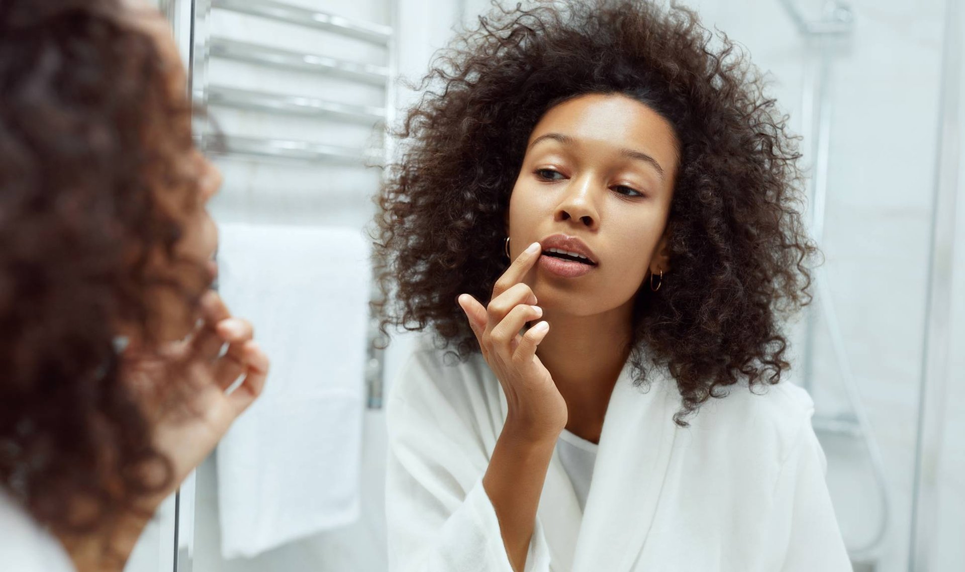 A Derm Shares How to Get Rid of Dry Skin Around the Mouth