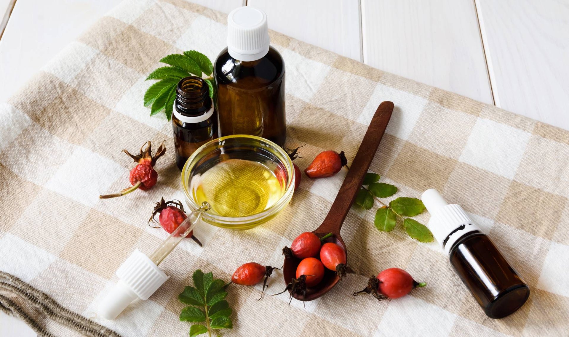 Skin Sleuth: What Is Rosehip Oil?