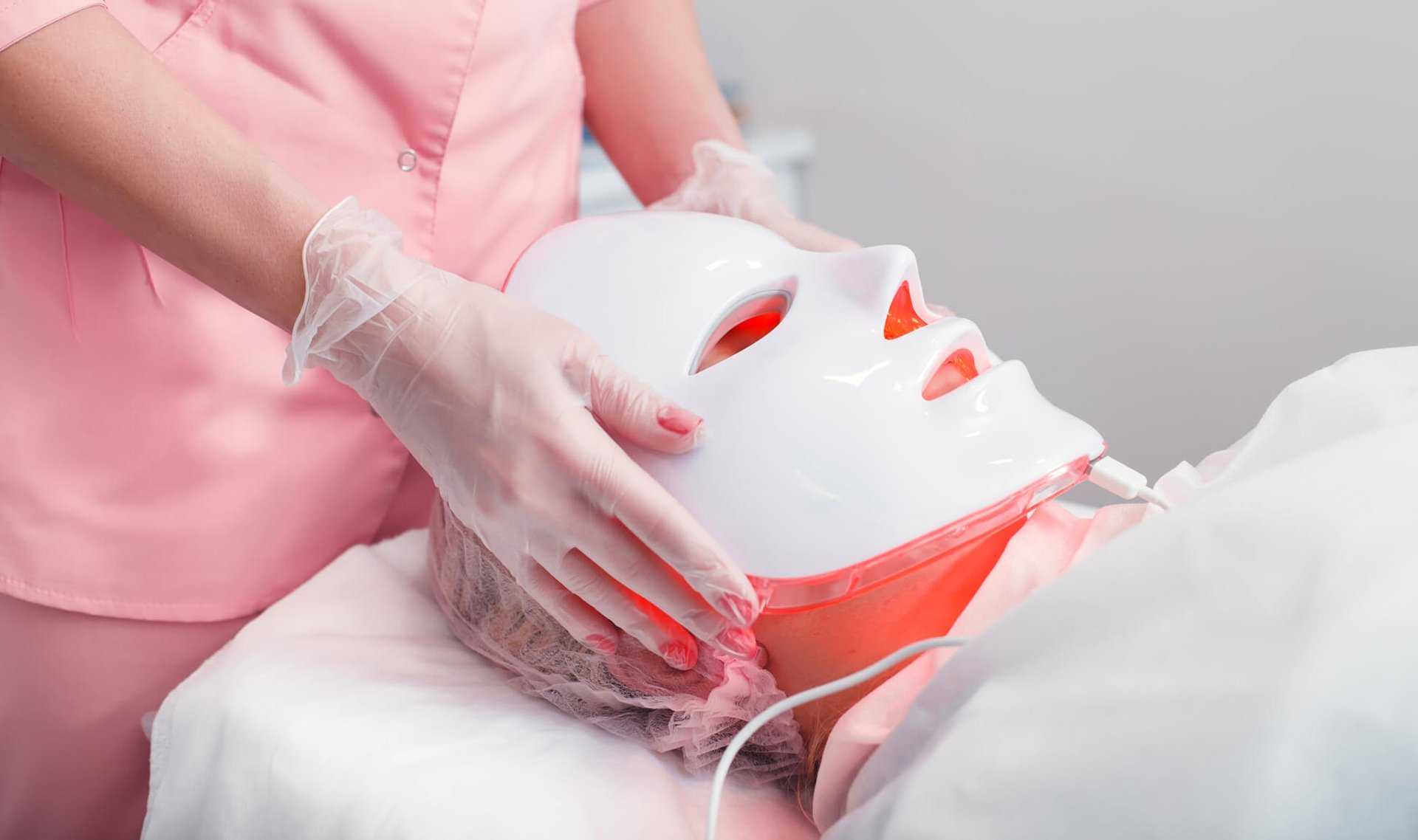 How Much Does Red Light Therapy Cost? Budgeting for Skin Treatments