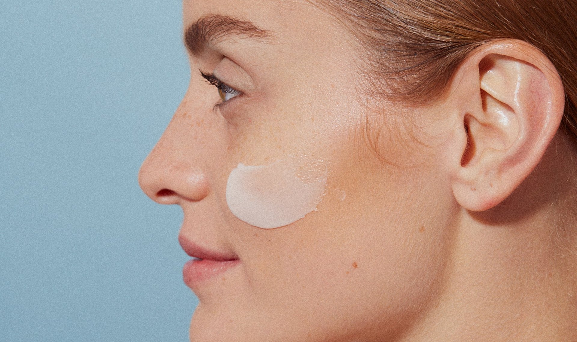 7 Dry Skin Hacks To Try This Winter