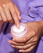 Why You Need to Moisturize Your Skin Every Day