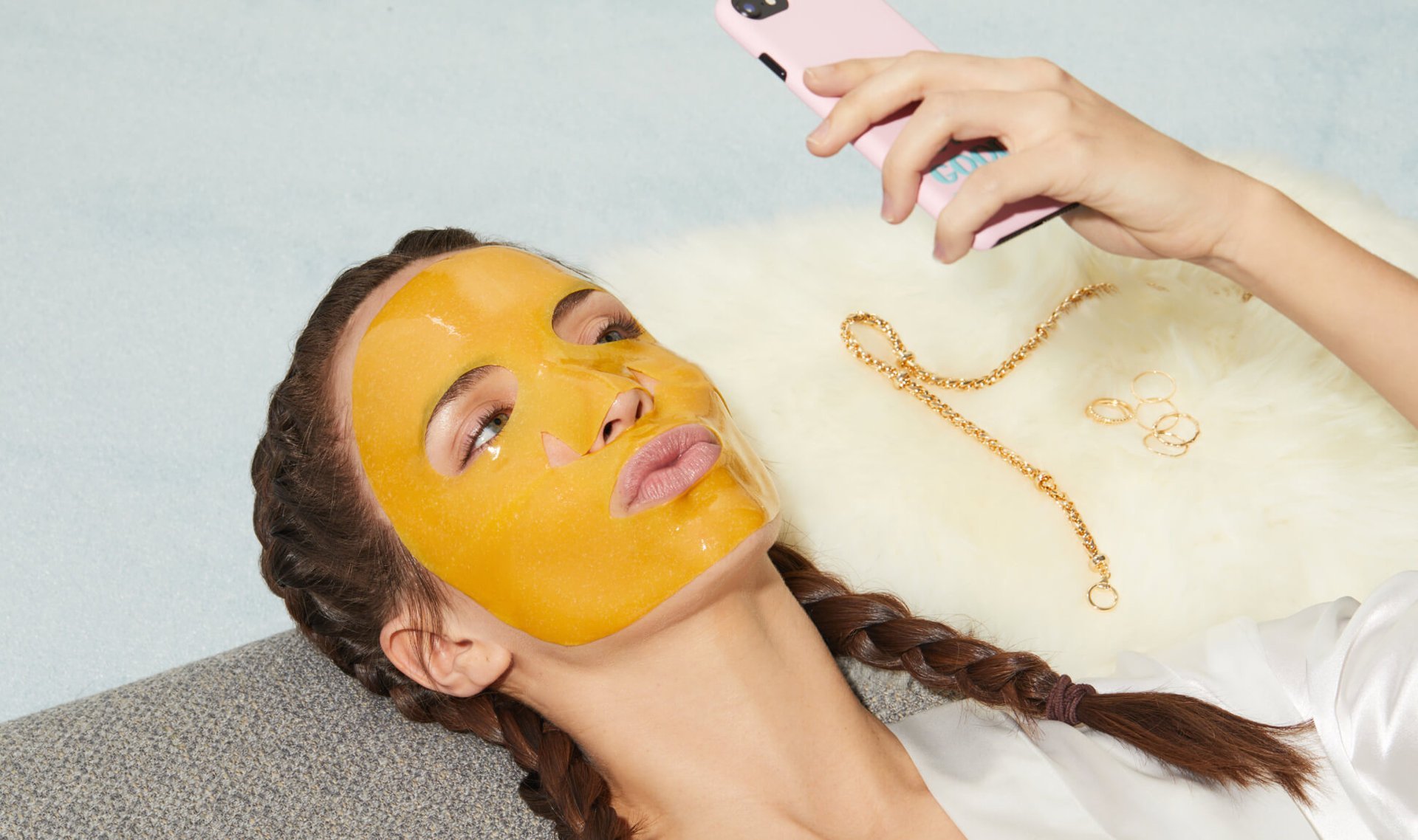 specificere forretning konvertering The Best Rubber Face Masks, According to Our Editors | Skincare.com