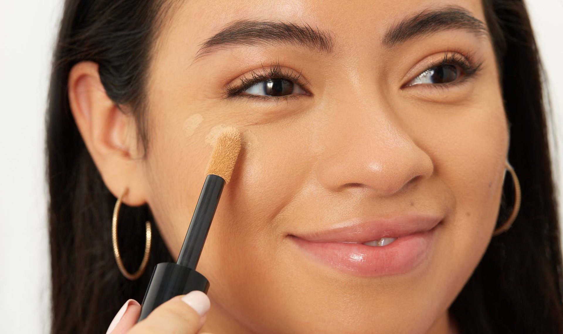 Why You Need to Try the Dermablend Cover Care Concealer