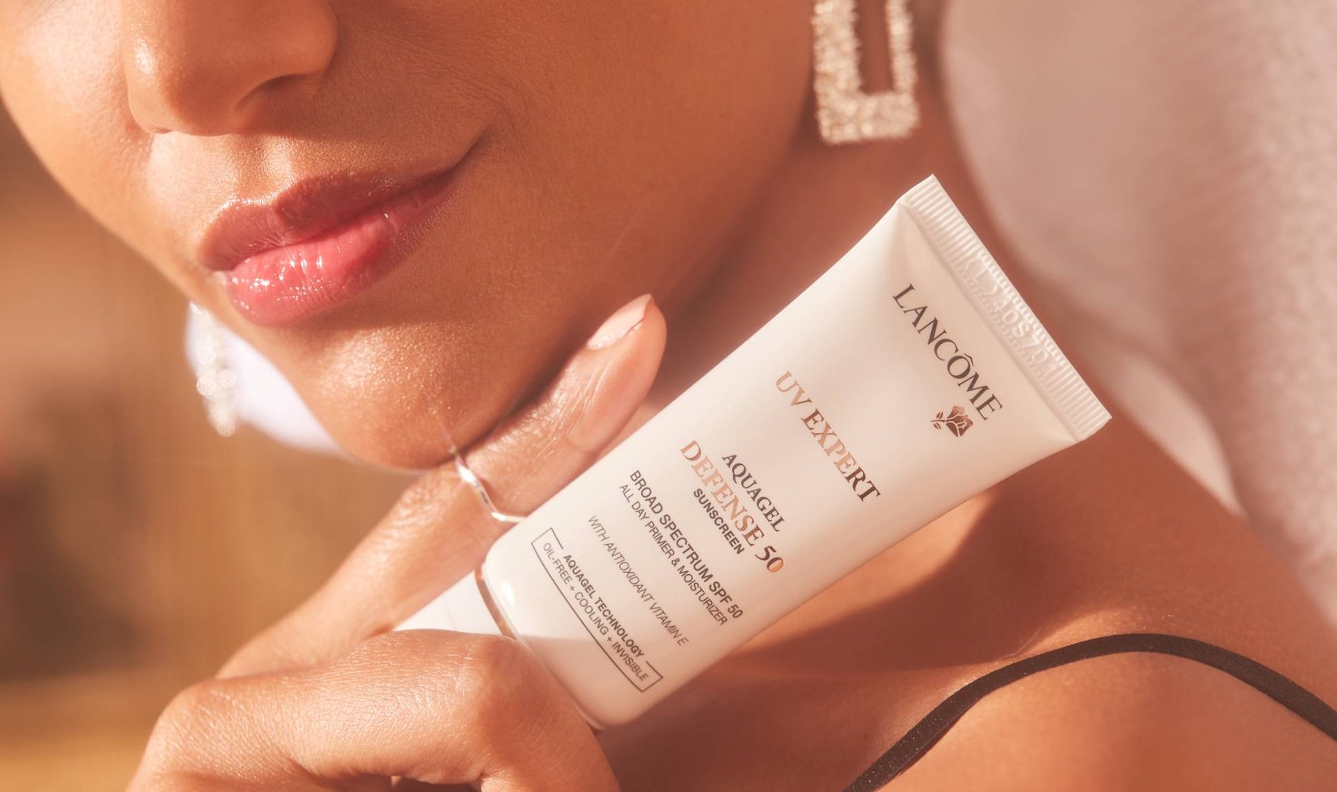 This All-In-One Water-Gel Sunscreen Is a Must-Have in My Summer Beauty Routine