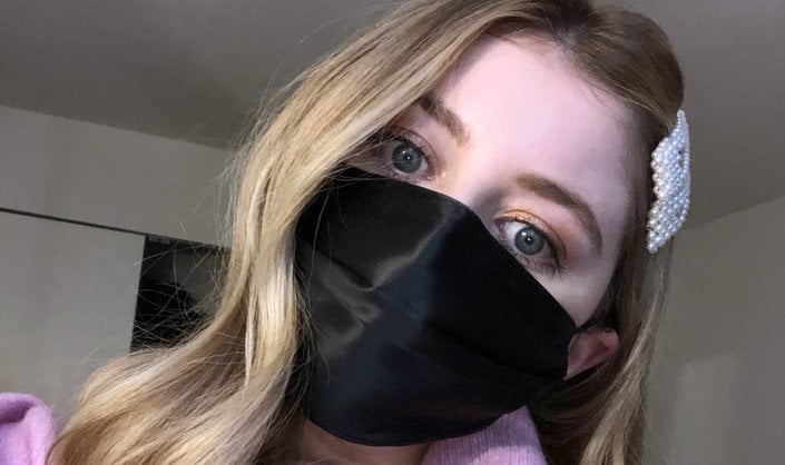 Will a Silk Face Mask Help My Maskne?
