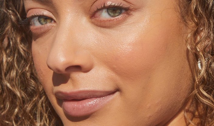 How to Smooth Out Indented Acne Scars, According to a Derm