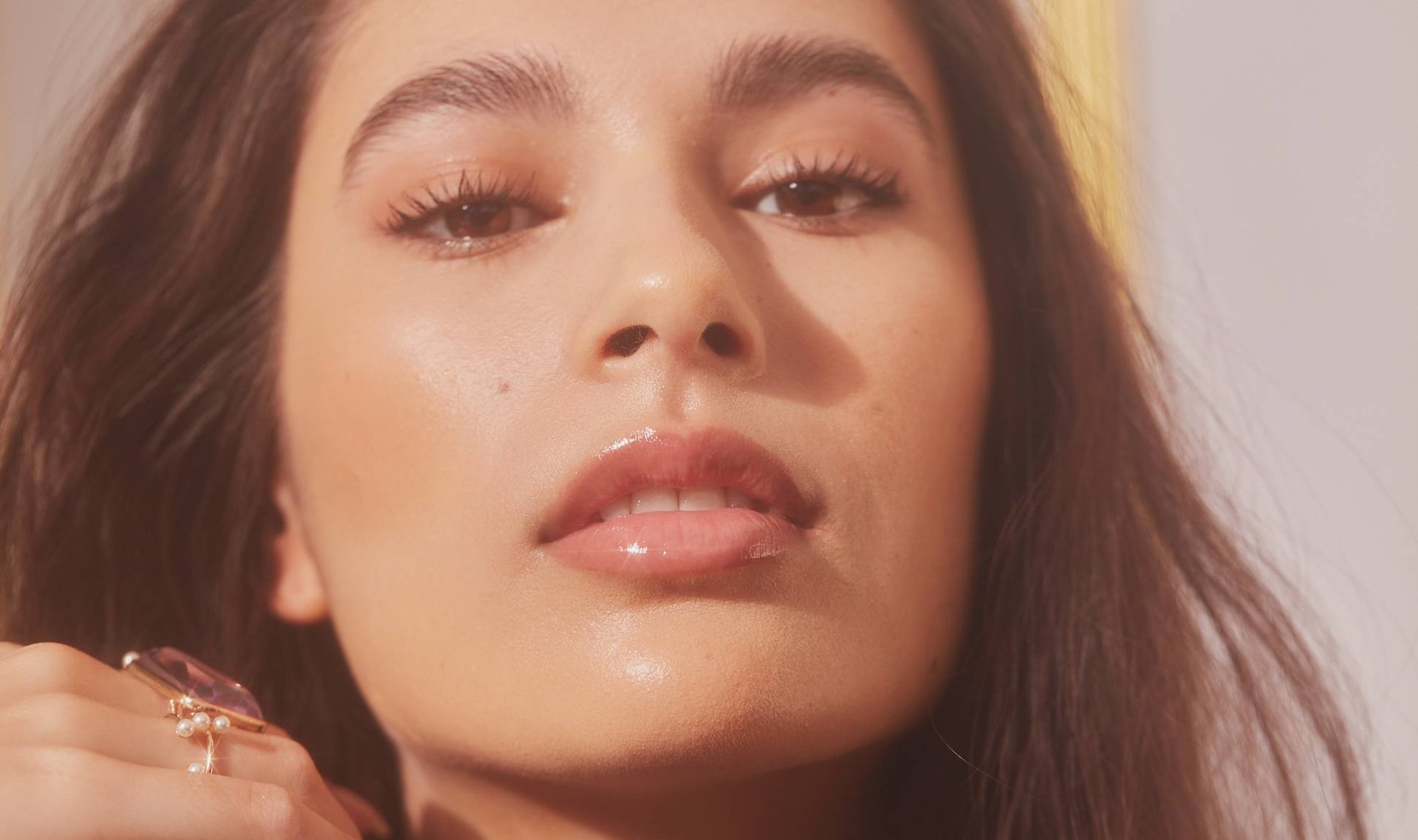 How to Get Naturally Plump Lips in 6 Steps