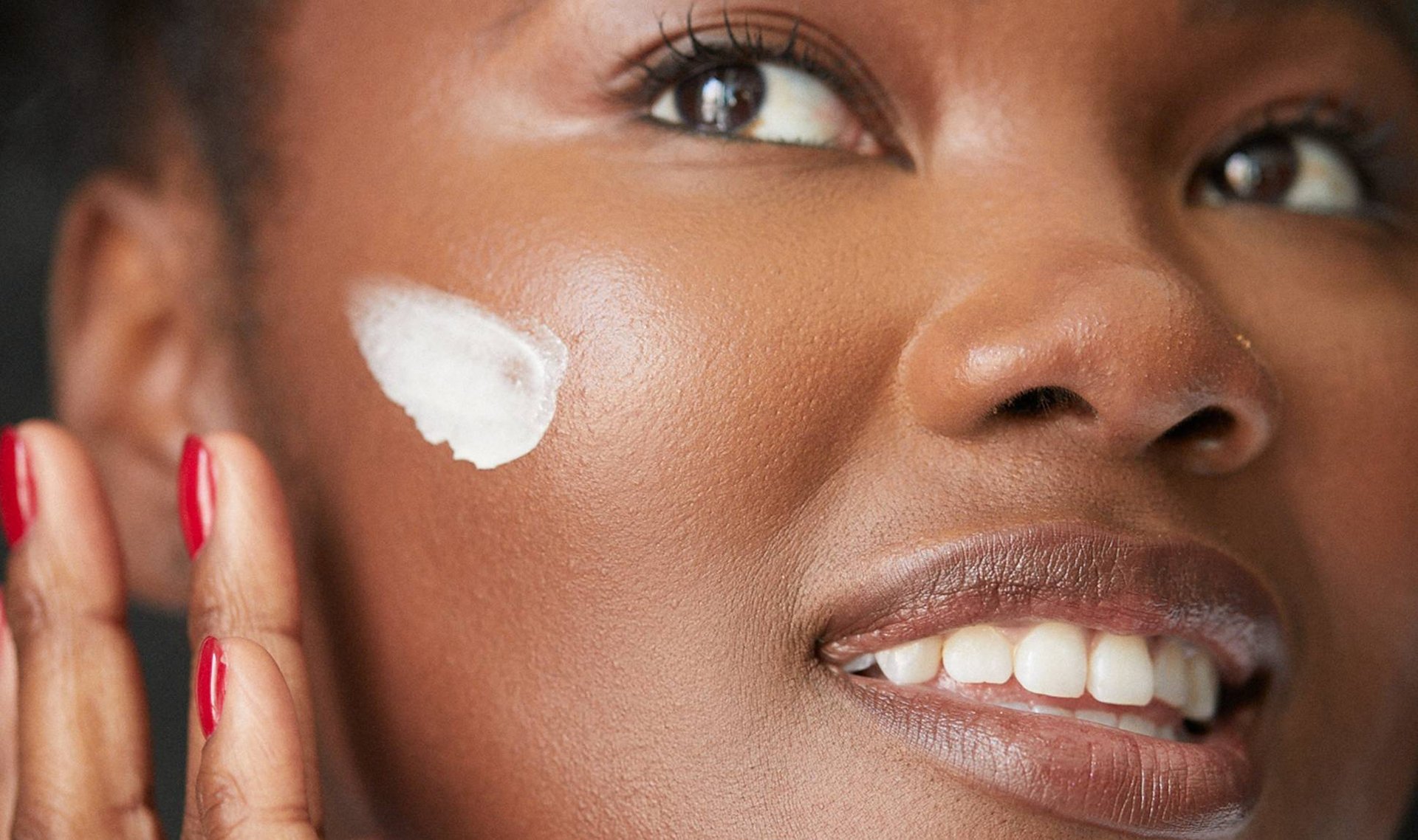 How to Avoid a White Cast From Mineral Sunscreen