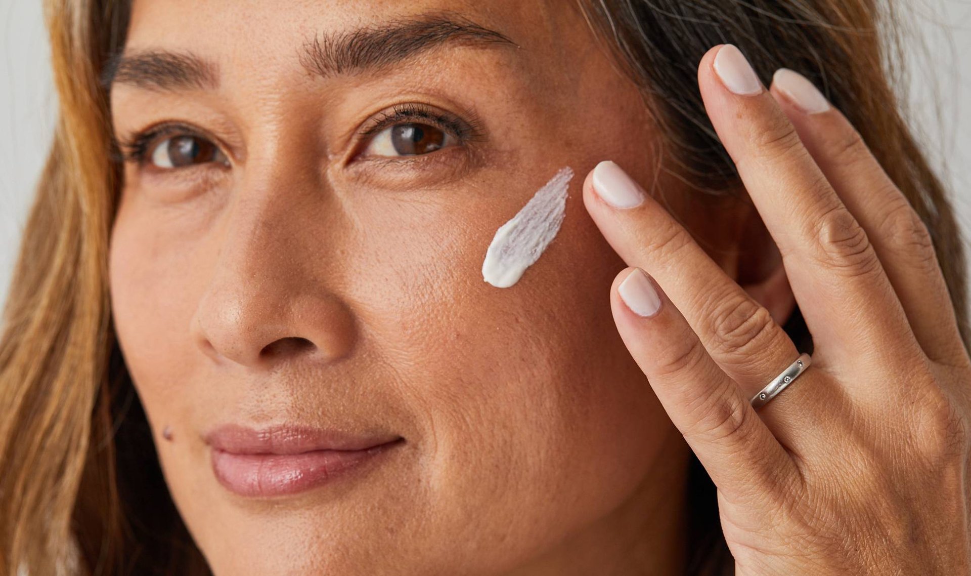 A Simple Skincare Routine for Mature Skin Types