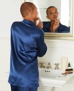 7 Best Exfoliating Facial Scrubs for Men