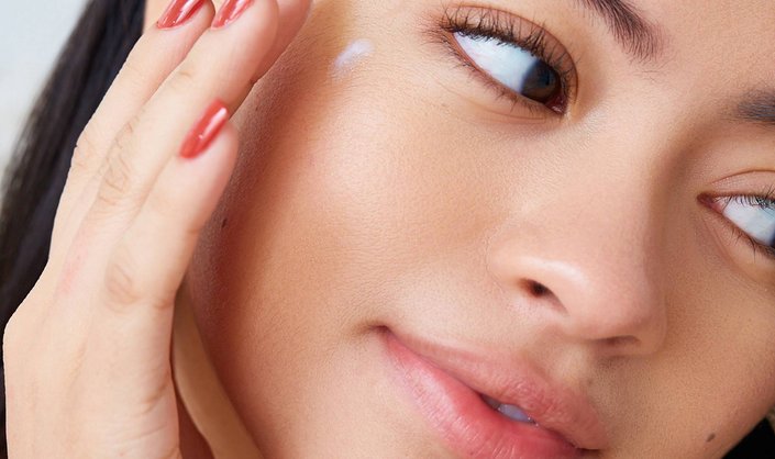 3 Social Media Sunscreen Trends That You Should Think Twice About