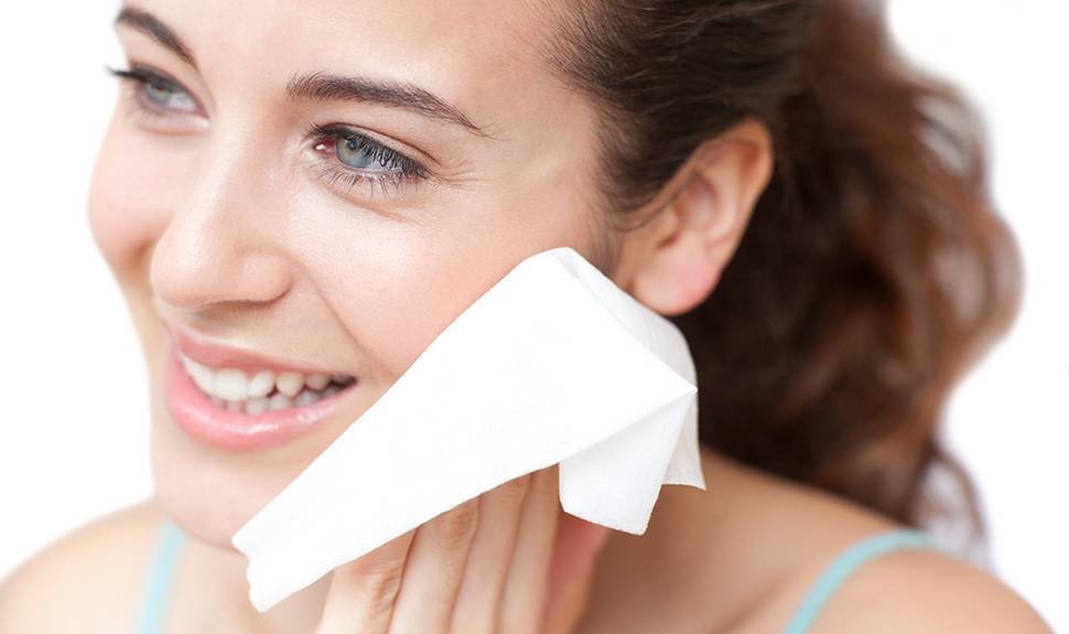 11 Face Wipes That Can Speed Up Your Skin Care Routine