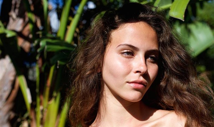 French Girls Can’t Live Without These 6 Products