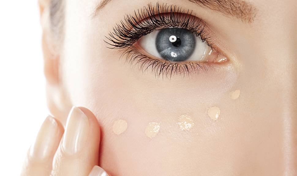 Giorgio armani crema nera eye cream top