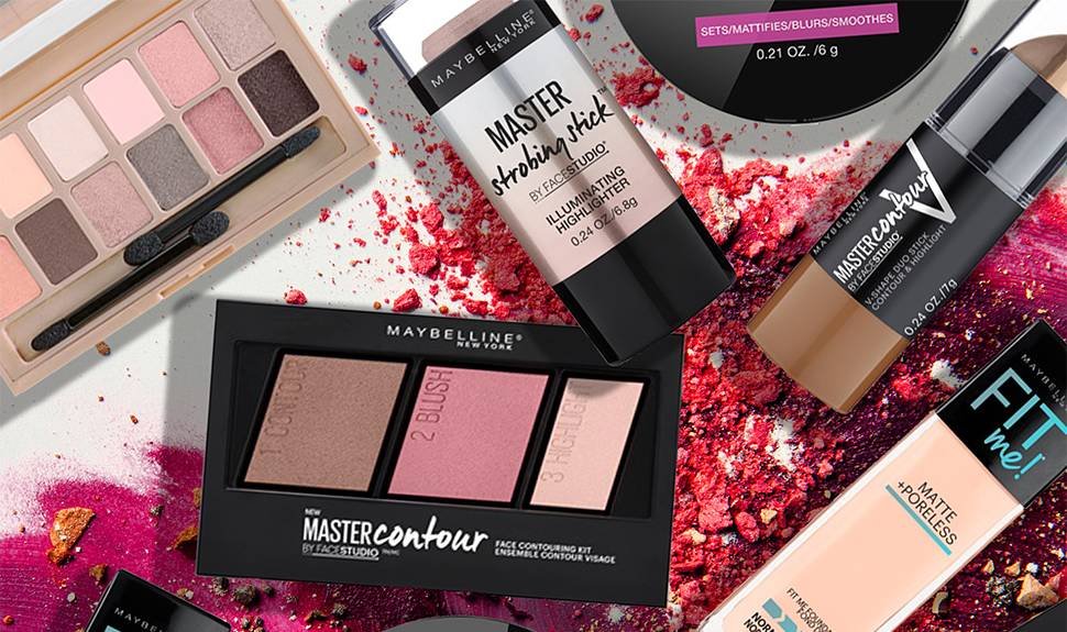 Here's How You Can Recreate Gigi Hadid's Awards Show Makeup Look For All Your Holiday Parties