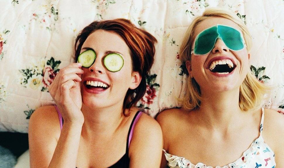 4 Beauty Products To Use When It’s Past Your Bedtime