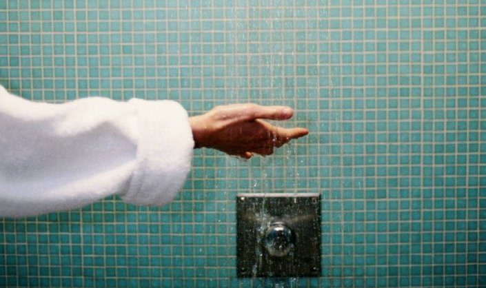 Want Great Skin? Don't Commit These 6 Shower Mistakes