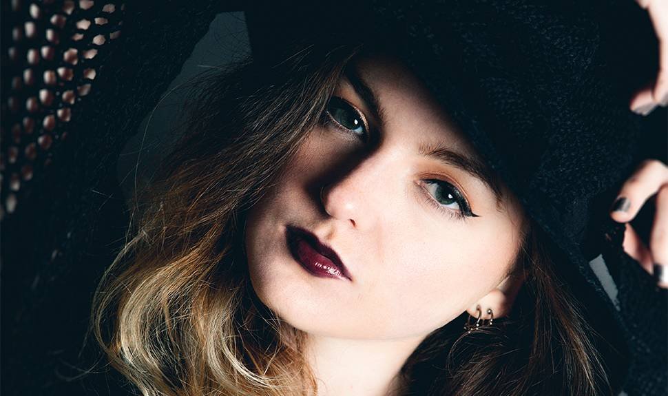 How to Find the Best Dark Lipsticks for Your Skin Tone