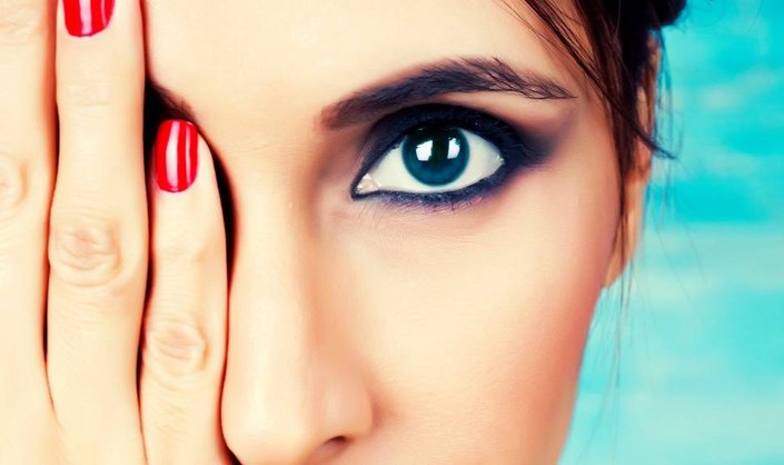 The Eye Roller You Need for Puffy Eyes