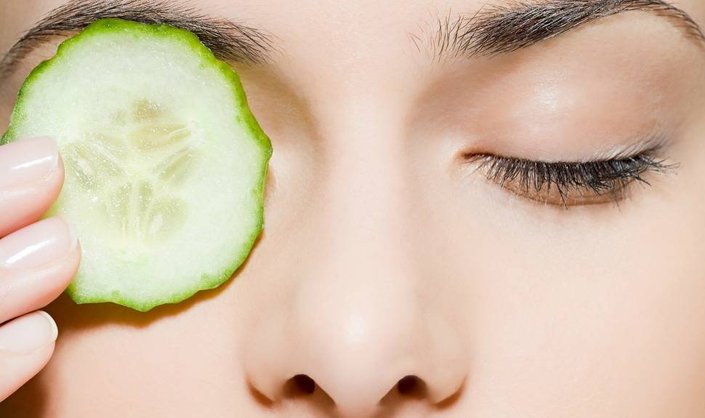 4 Tricks to Wake Up Tired-Looking Skin