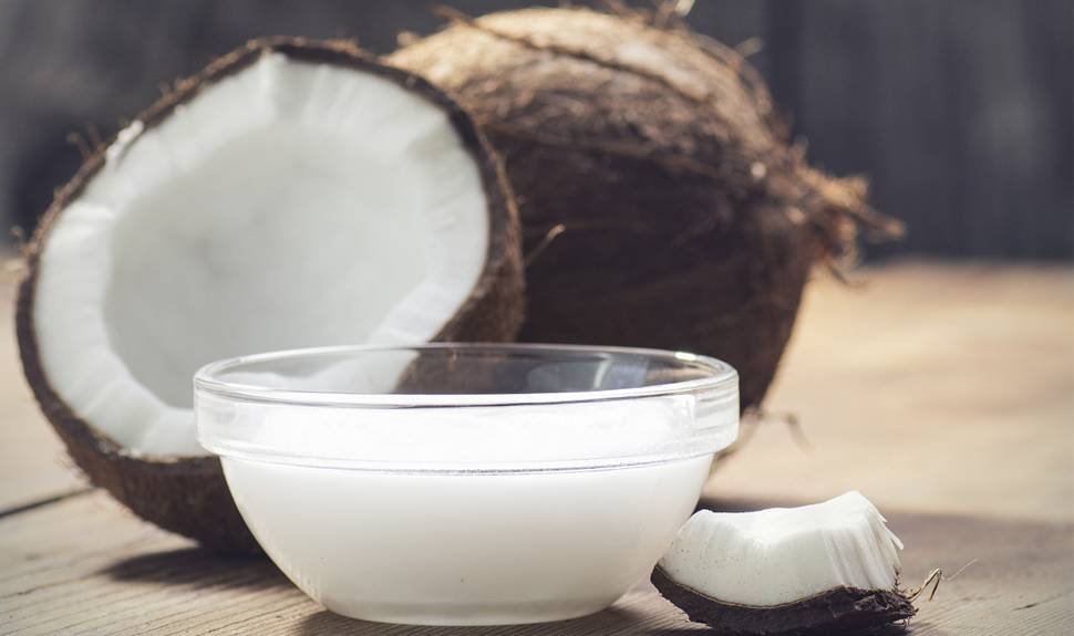 How Coconut Oil Can Benefit Your Skin