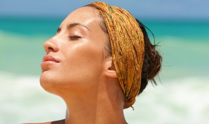 5 Best Facial Bronzers To Make Your Summer Glow Standout