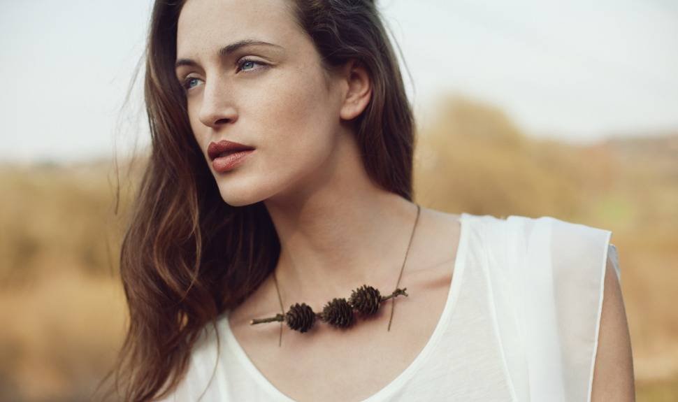 Hydrating Makeup You Need To Try This Fall