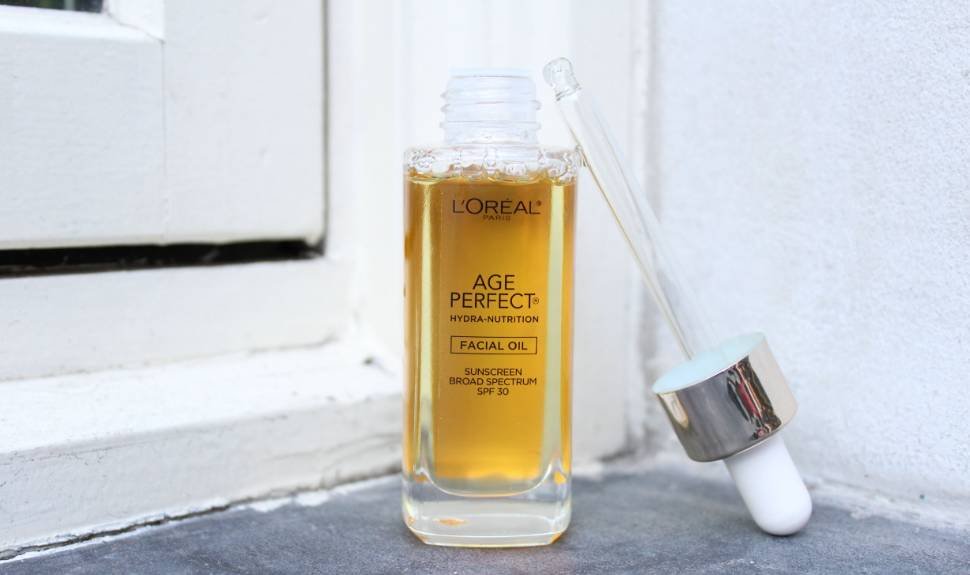 Go for the Glow: The Facial Oil Your Skin Needs This Spring