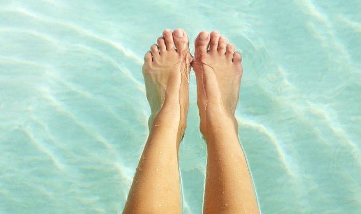 Be a Lightweight: How to Switch up Your Skin Care for Summer