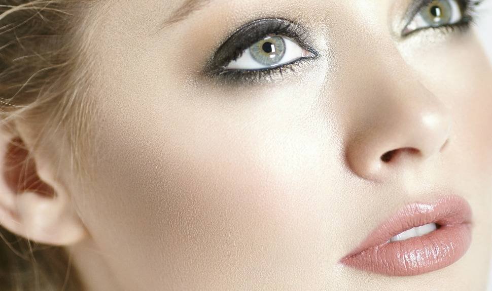 Move Over Nude: 5 No-Lipstick Lipstick Shades We Love