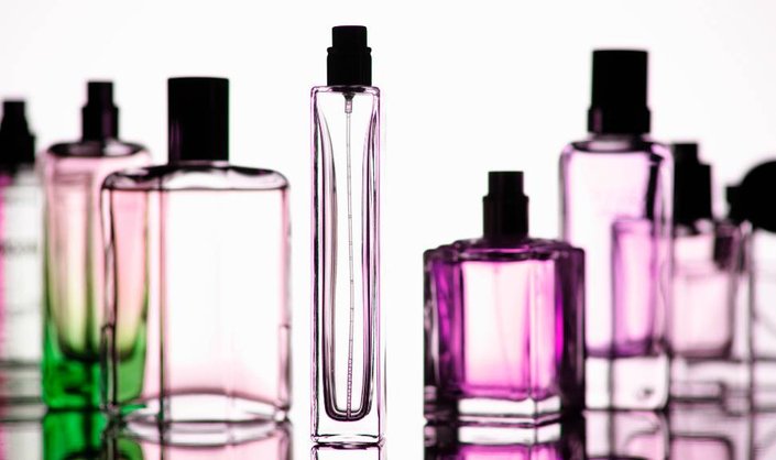 September's Sexiest Scents: 6 Aromas We Can't Get Enough Of This Fall