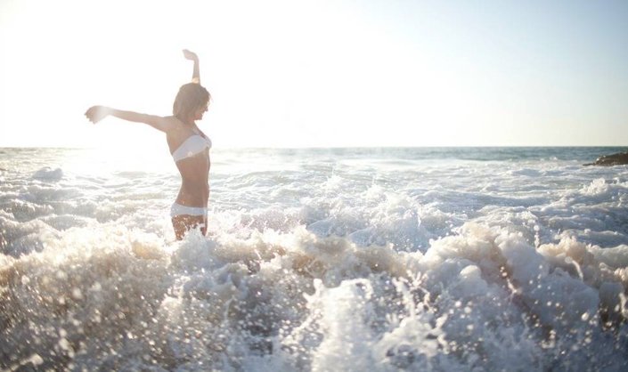 Vitamin Sea: The Beauty Benefits of Salt Water Plus, a DIY Sea Salt Scrub