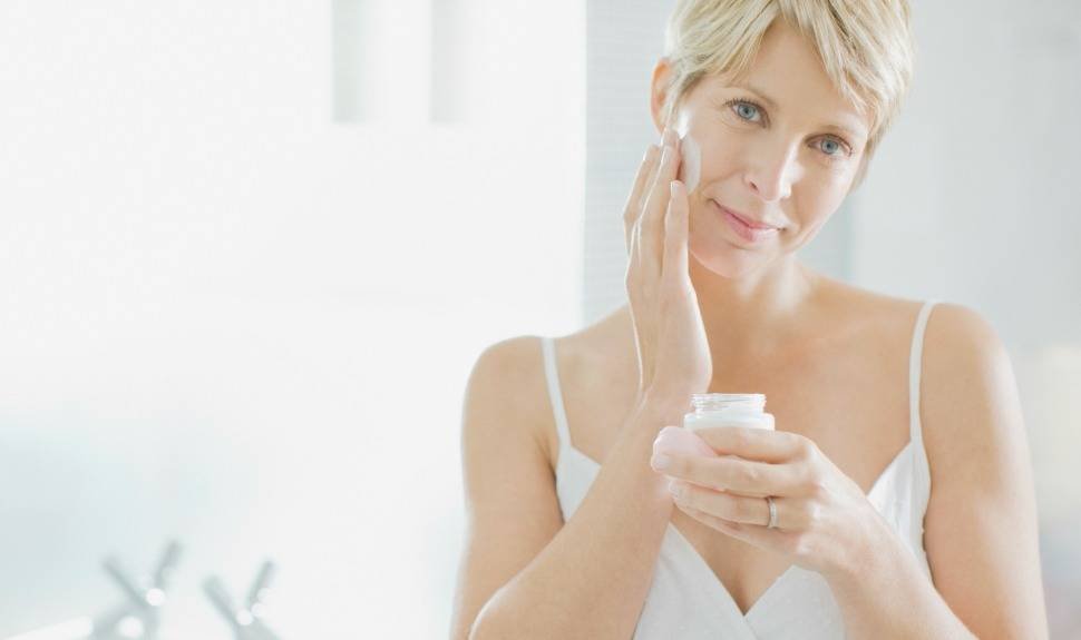 The Best Times to Reach for Moisturizer