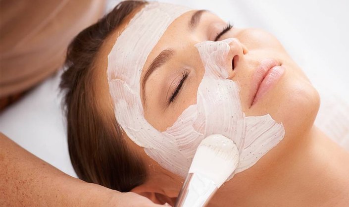 4 of the Best Face Masks for Dry Skin