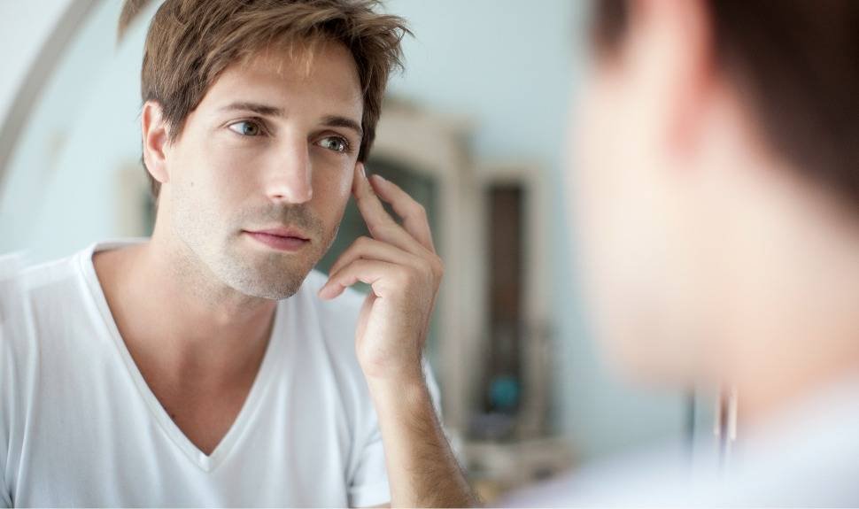 6 Travel-Friendly Skin Care Products for Men