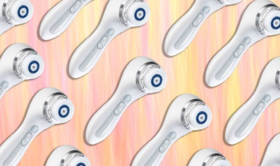 7 Ways You're Using Your Clarisonic Seriously Wrong