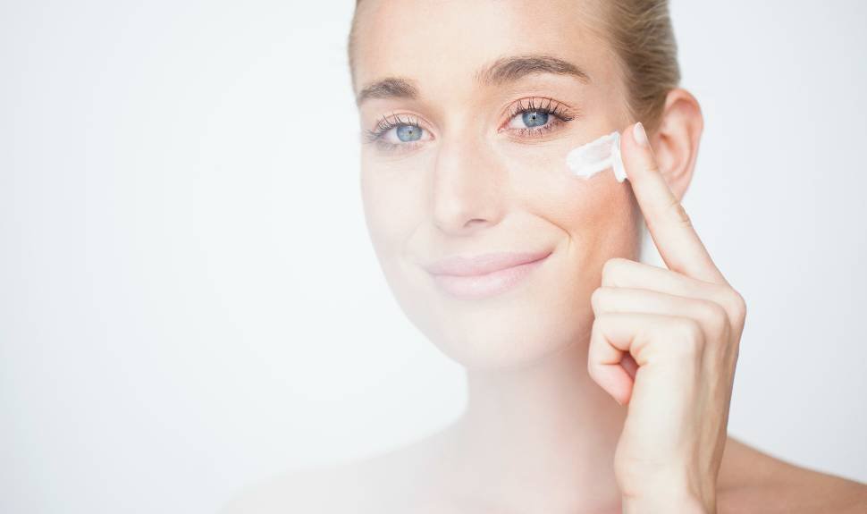 Wrinkle Expert: Finding the Best Wrinkle Cream For Your Age Just Got Easier 