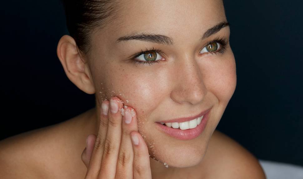 Post-Vacation Skin Care: 5 Ways to Reboot Your Skin After a Getaway