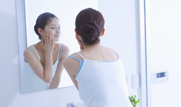 How to Calm Skin: 4 Ways to Chill Out