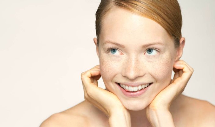 Micellar Water: The French Beauty Product To Use Right Now
