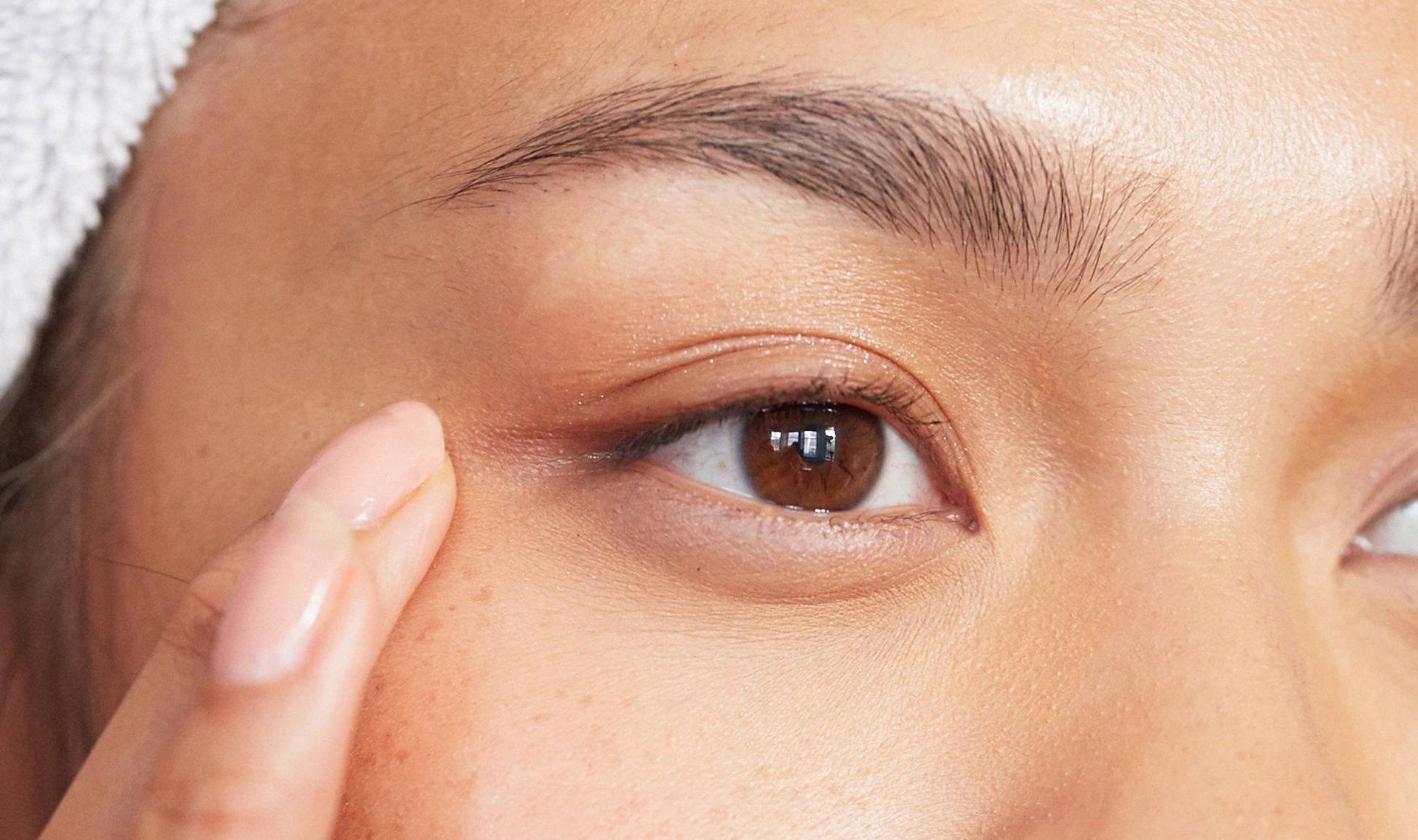 The Best Ways to Rid Puffy Eyes, According to a Derm